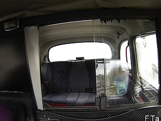 Blonde gets shaved cunt banged in cab