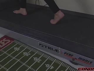 Lusty blonde gives an assjob during her workout