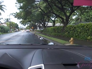 Skinny teen pounded in a car after fooling around outdoor
